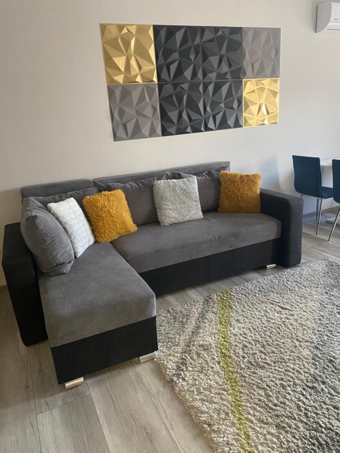 Gabrielle Apartman Hajdúszoboszló Eksteriør bilde