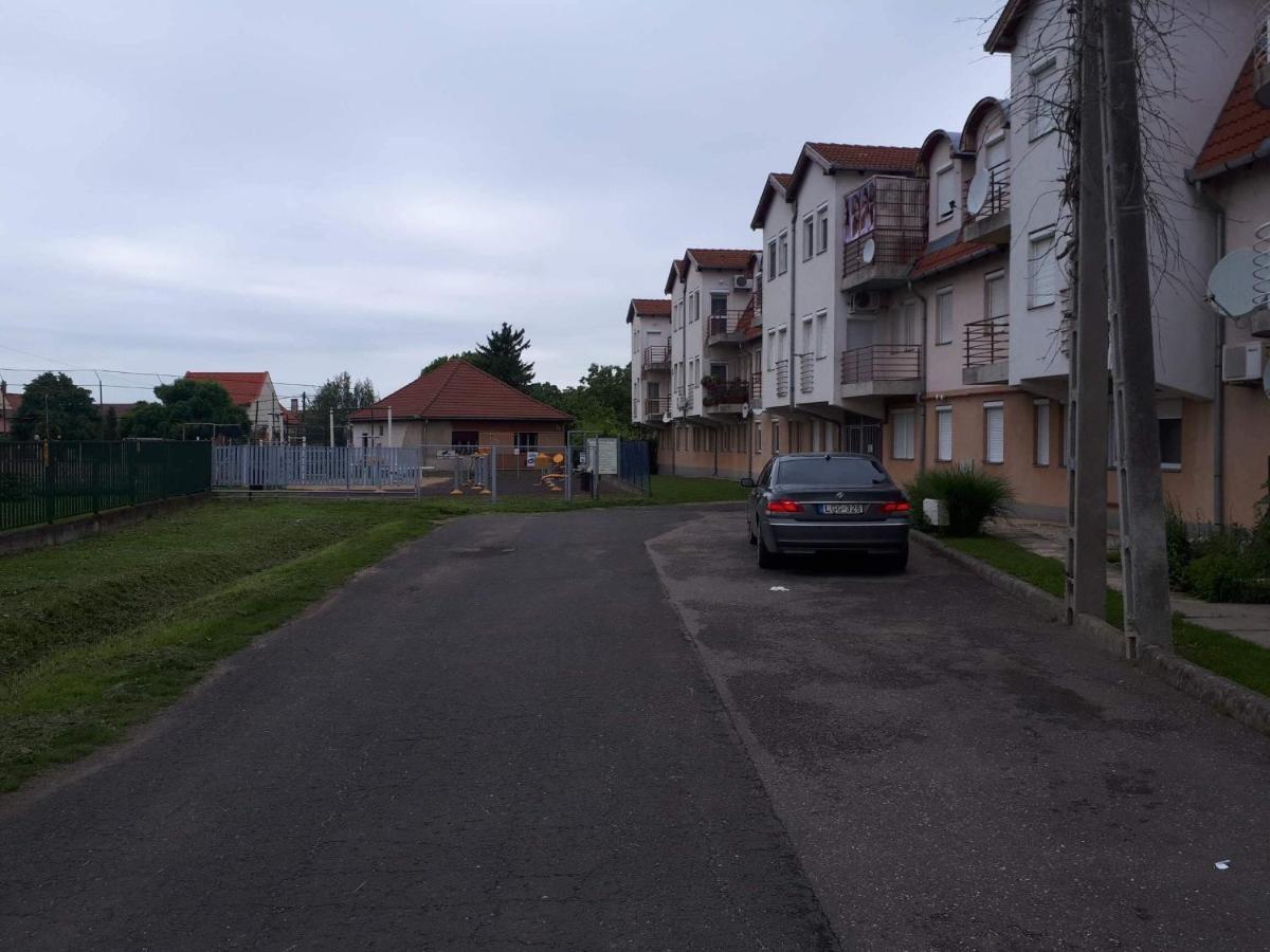 Gabrielle Apartman Hajdúszoboszló Eksteriør bilde